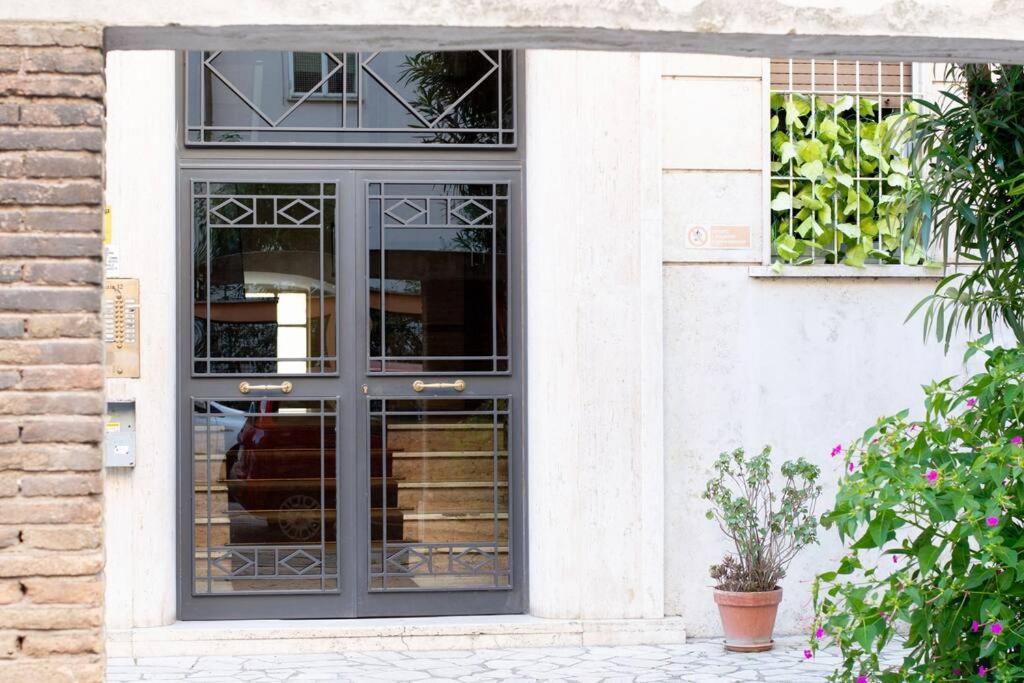 Appartamento Di Charme San Giovanni - Colosseo Rome Extérieur photo